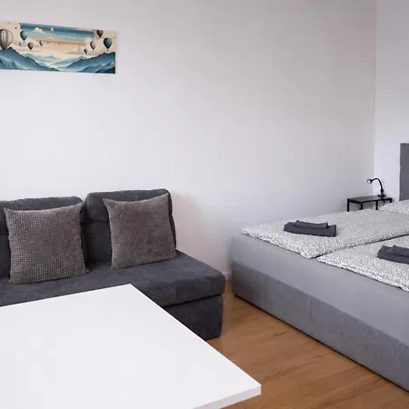 Apartament The White Nest Ac & Balcony