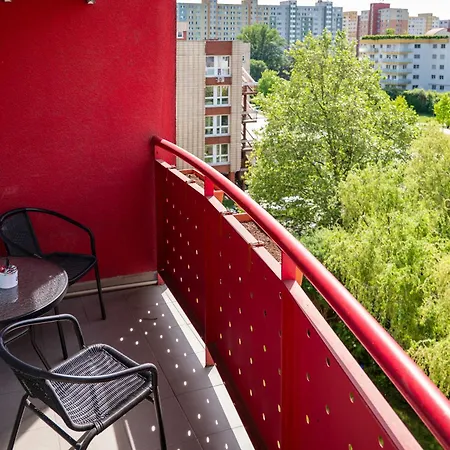 Apartament The White Nest Ac & Balcony *