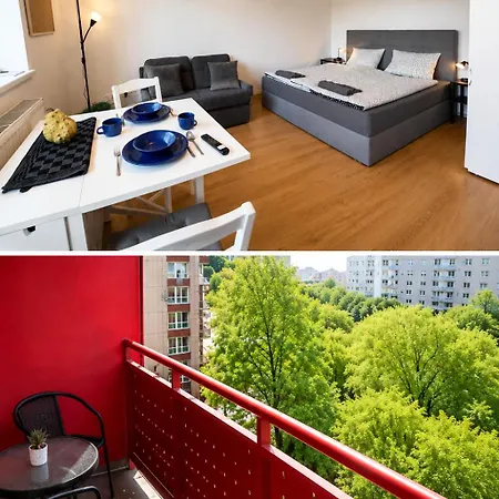 The White Nest Ac & Balcony